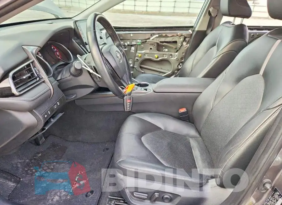 4T1K61AK8PU146870 Photo# 7