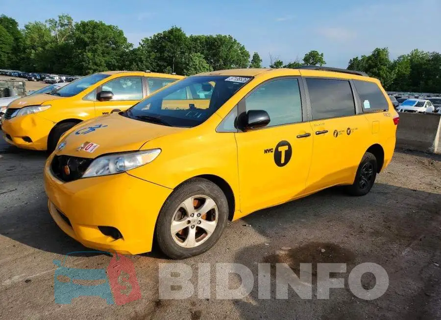 5TDKZ3DC5HS885275 Photo# 1