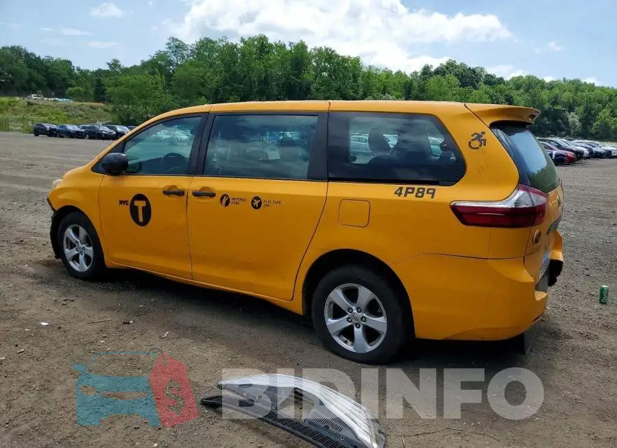 5TDZZ3DC2HS845895 Photo# 2