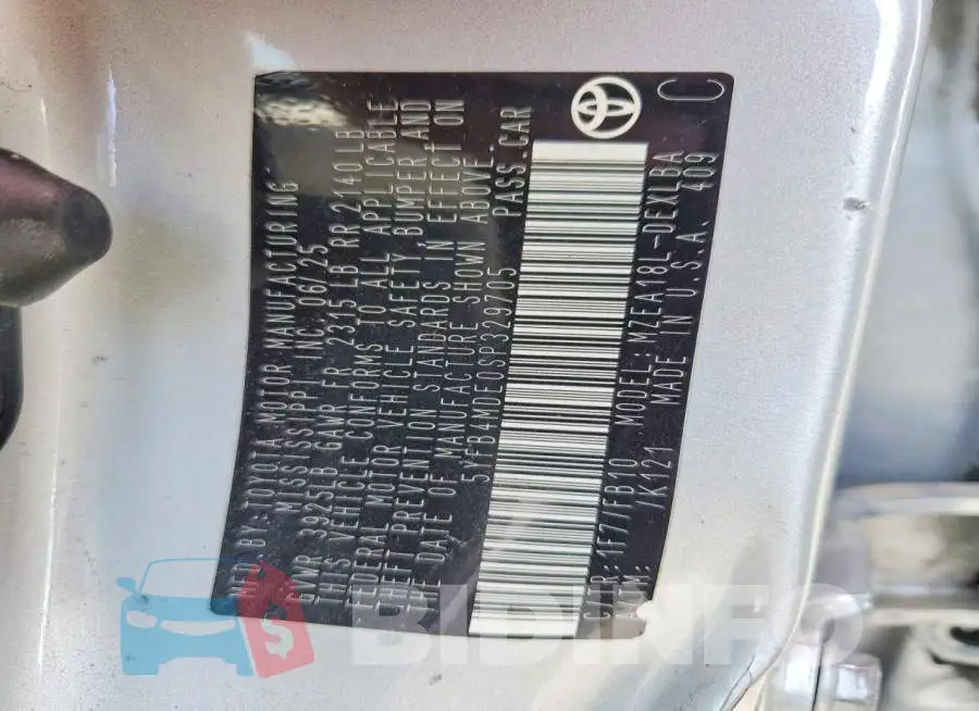 5YFB4MDE0SP329705 Photo# 12