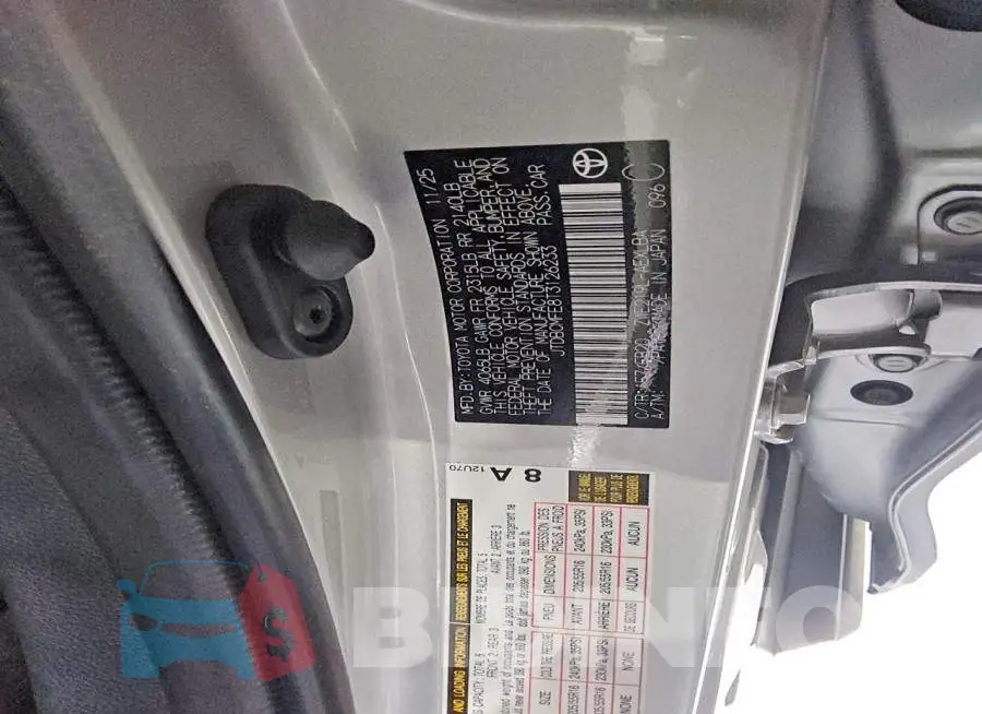 JTDBCMFE8T3126233 Photo# 13