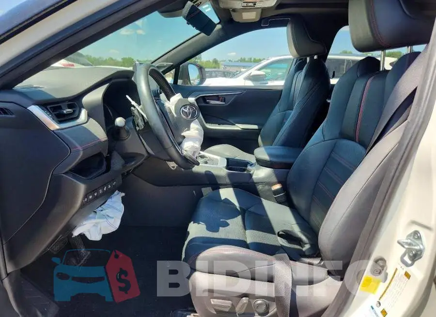 JTMFB3FV4MD064730 Photo# 7
