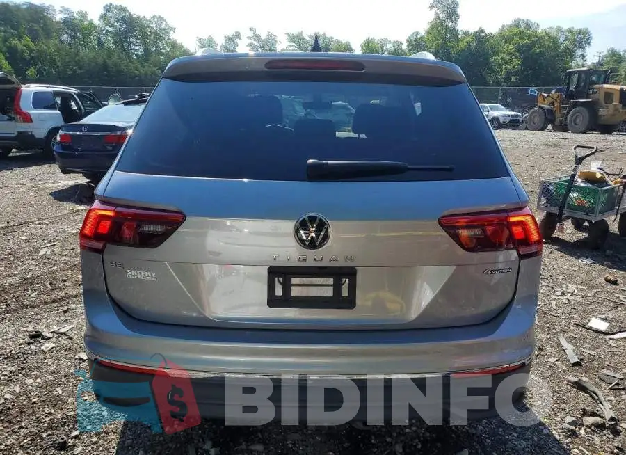 3VV2B7AX2RM180603 Photo# 6