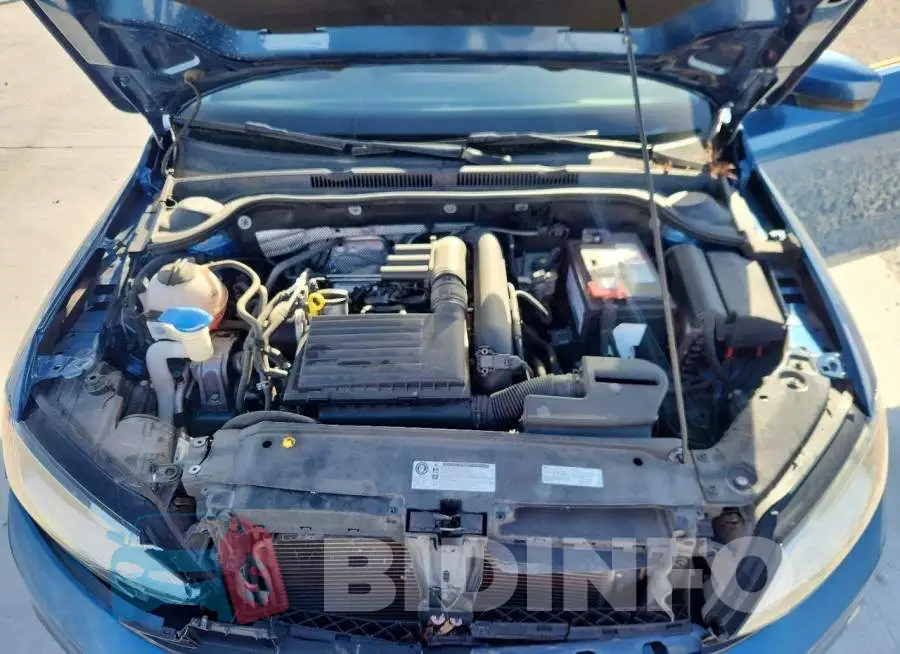 3VW167AJ2HM357334 Photo# 11