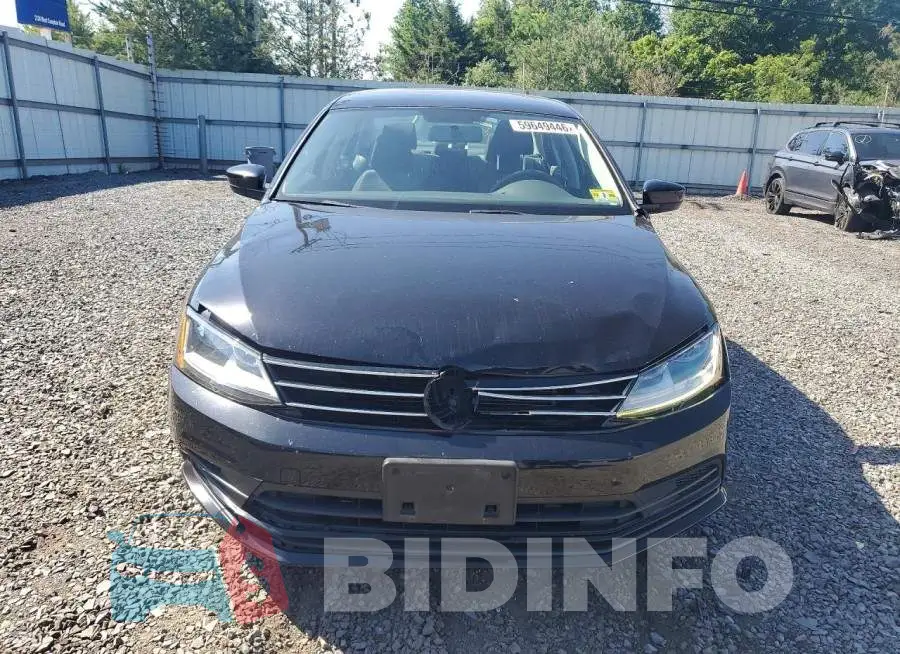 3VW2B7AJ3HM282238 Photo# 5