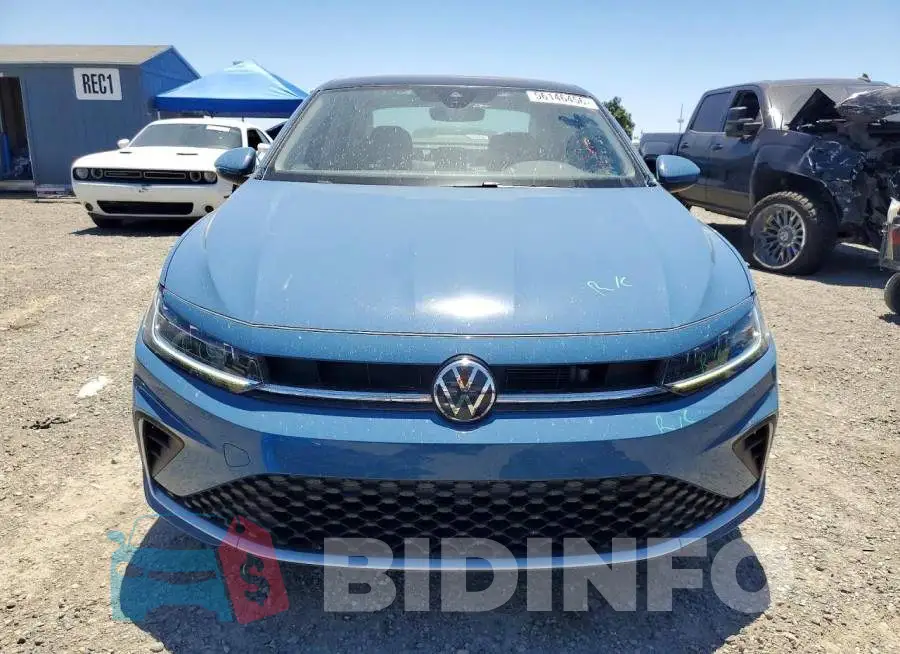 3VW7X7BU6SM037506 Photo# 5