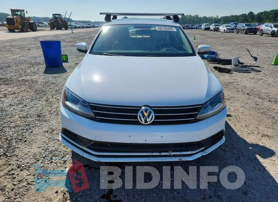 3VWB67AJ7HM278178 Photo# 5