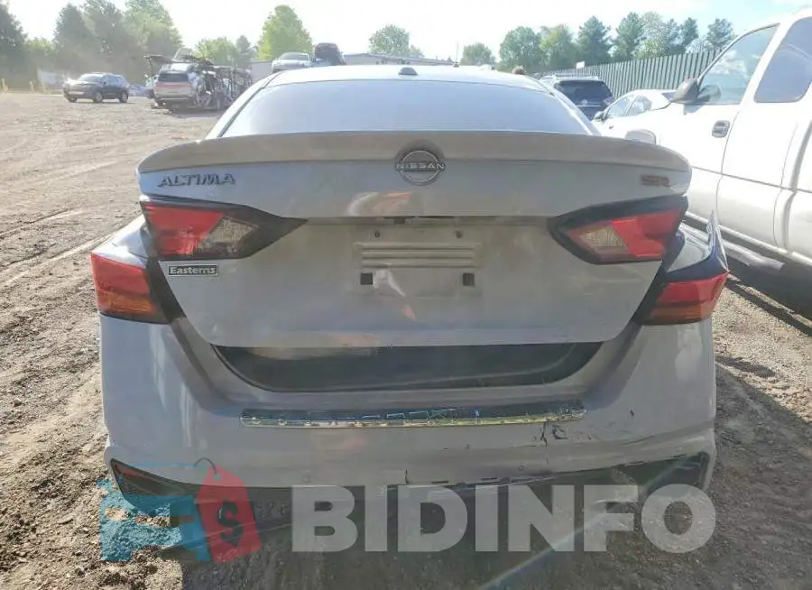 1N4BL4CV4PN316616 Photo# 6