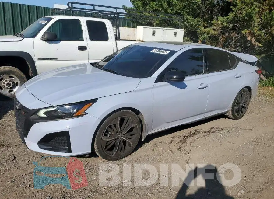 1N4BL4CV4PN316616 Photo# 1
