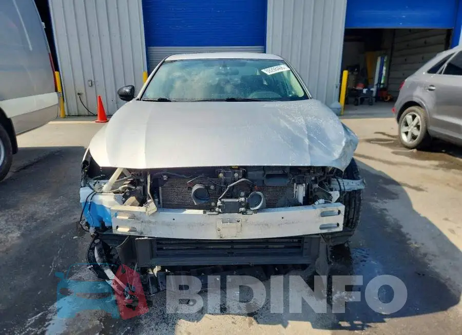 1N4BL4CV5KC245009 Photo# 5