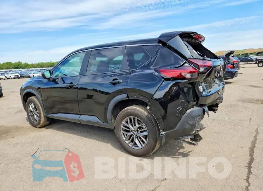 5N1BT3AB2PC936837 Photo# 2