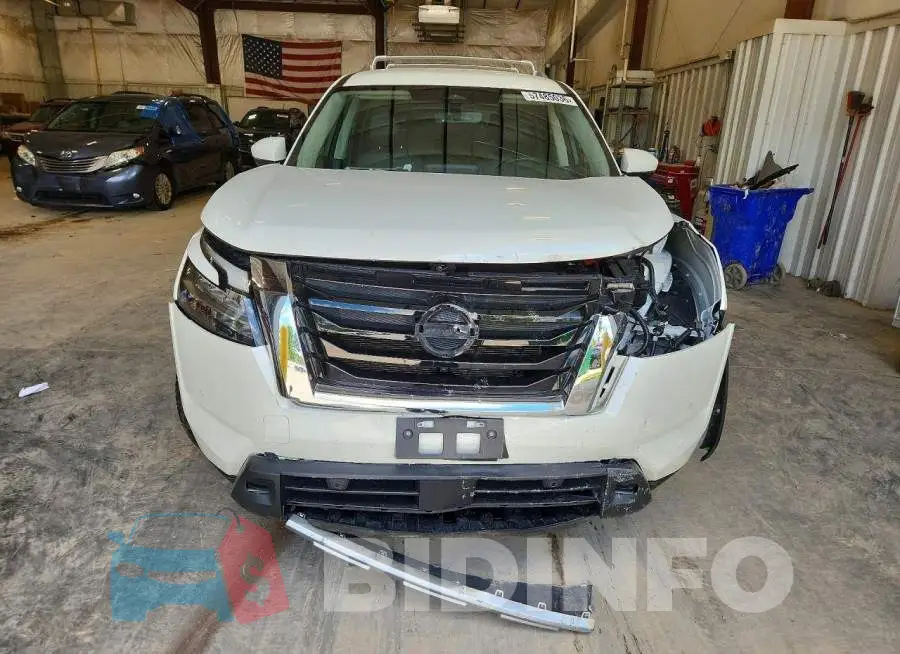 5N1DR3CC4RC215175 Photo# 5