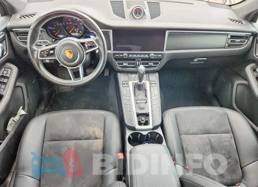 WP1AA2A50LLB10832 Photo# 8