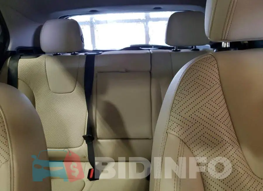 KL4MMFSL2NB037217 Photo# 10