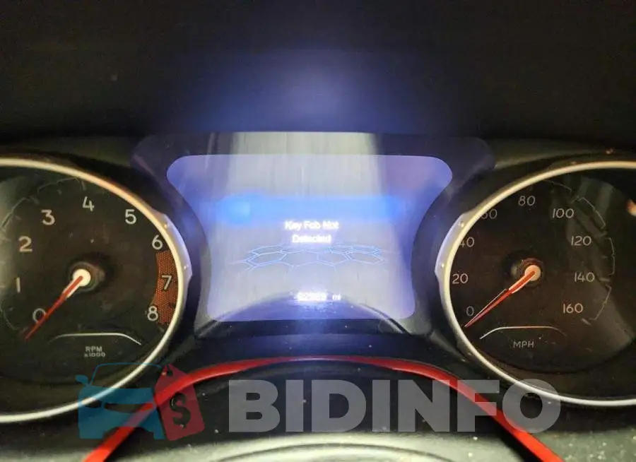 3C4NJDDB9LT207919 Photo# 9