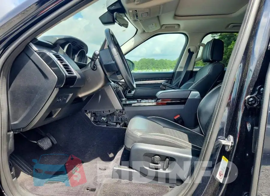 SALRTBBVXHA017437 Photo# 7