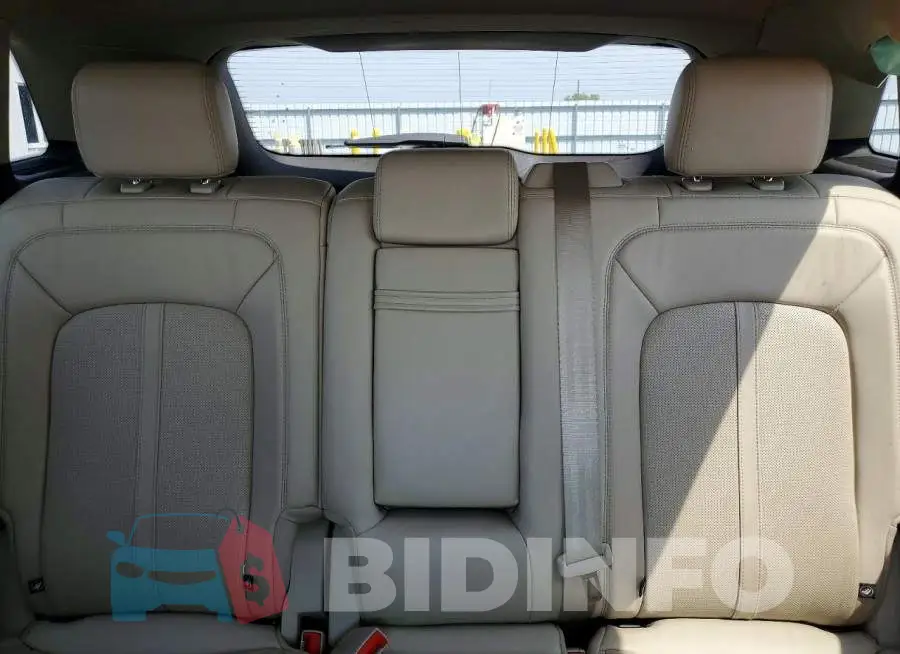 2LMPJ8LP3KBL59136 Photo# 10