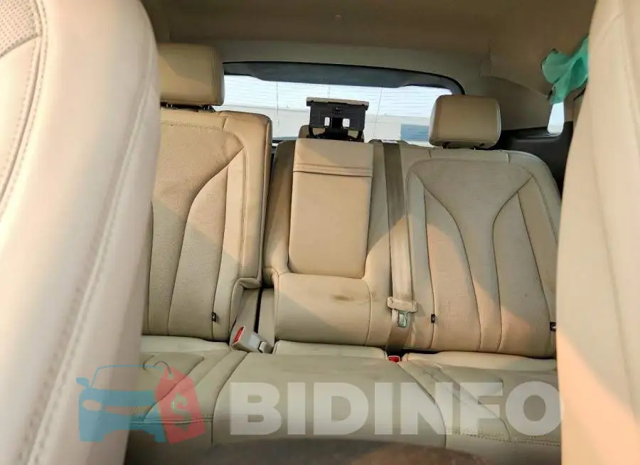 2LMPJ8LP9KBL61053 Photo# 10