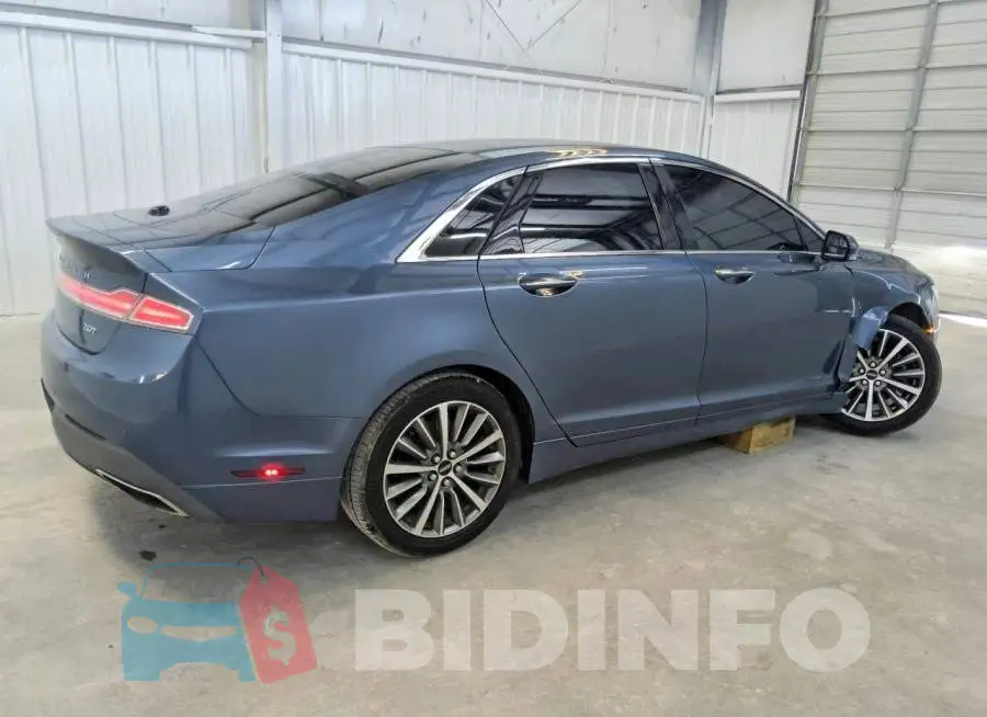 3LN6L5A9XJR623389 Photo# 3