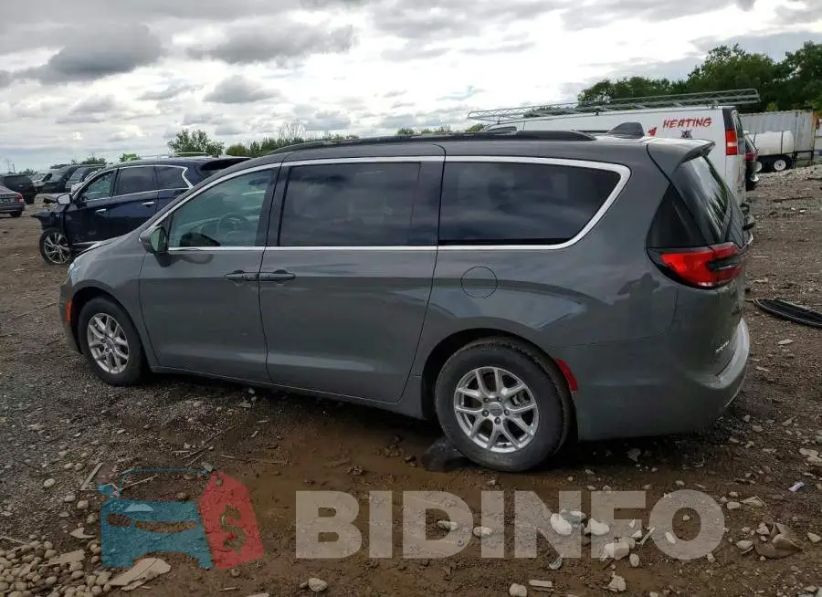 2C4RC1BG8NR197320 Photo# 2
