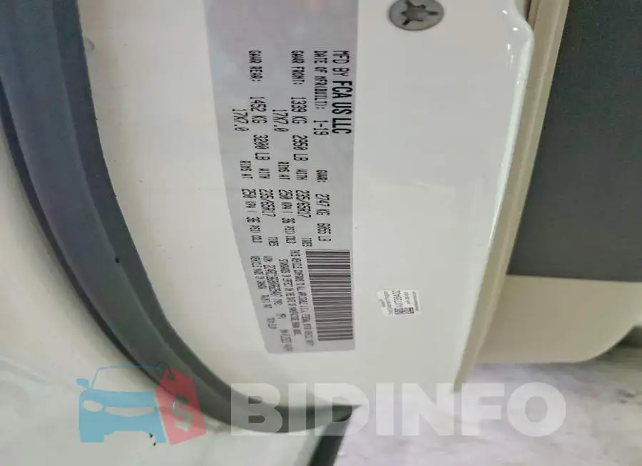 2C4RC1BG9KR625407 Photo# 13