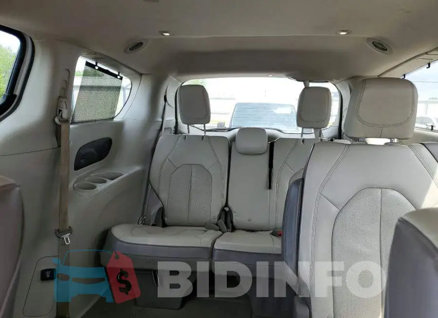 2C4RC1EG5HR593494 Photo# 10