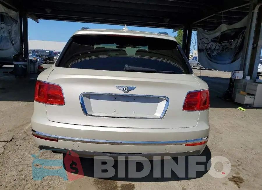 SJAAC4ZV4JC018083 Photo# 6