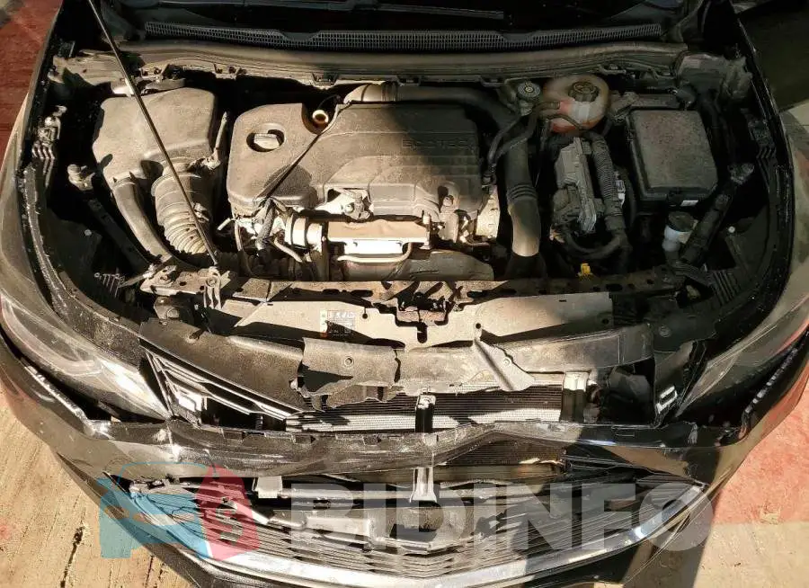 1G1BE5SM2J7169302 Photo# 11