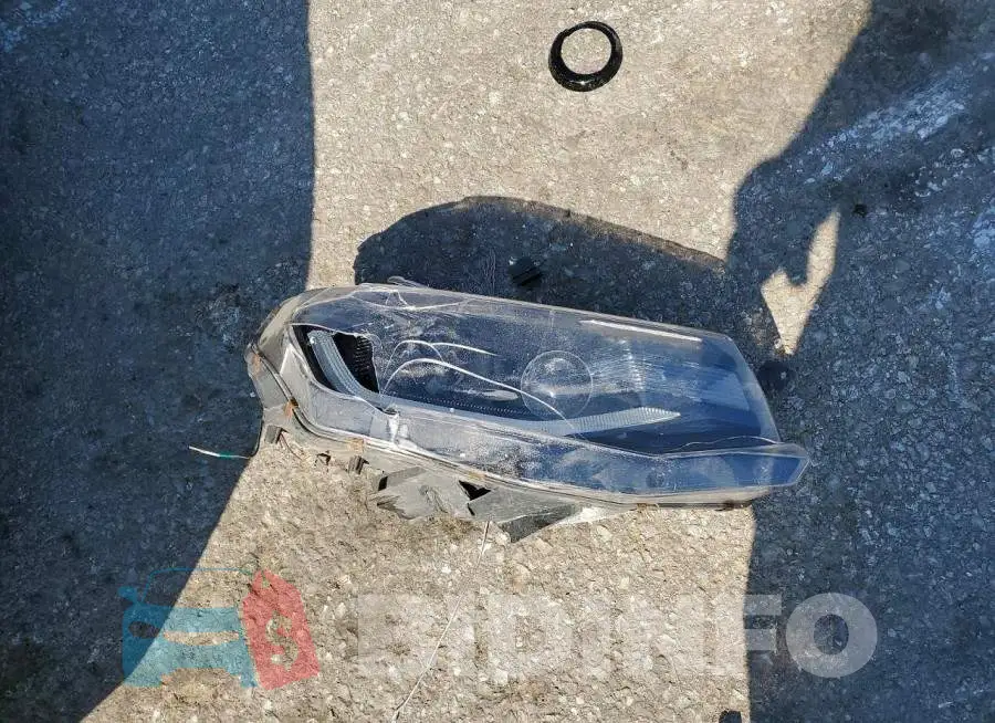 1G1FB1RX8H0143647 Photo# 12