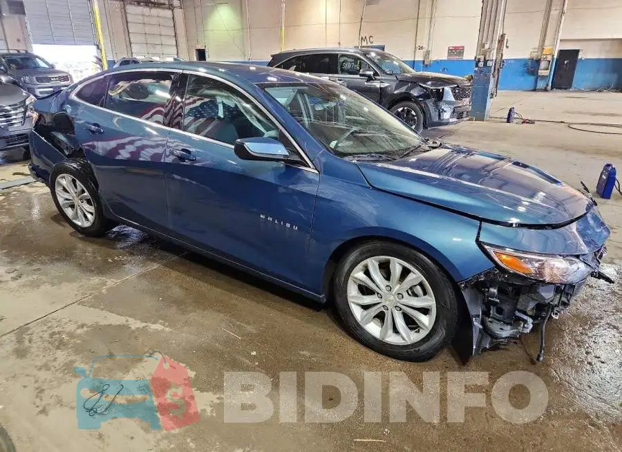 1G1ZD5ST2RF211929 Photo# 4