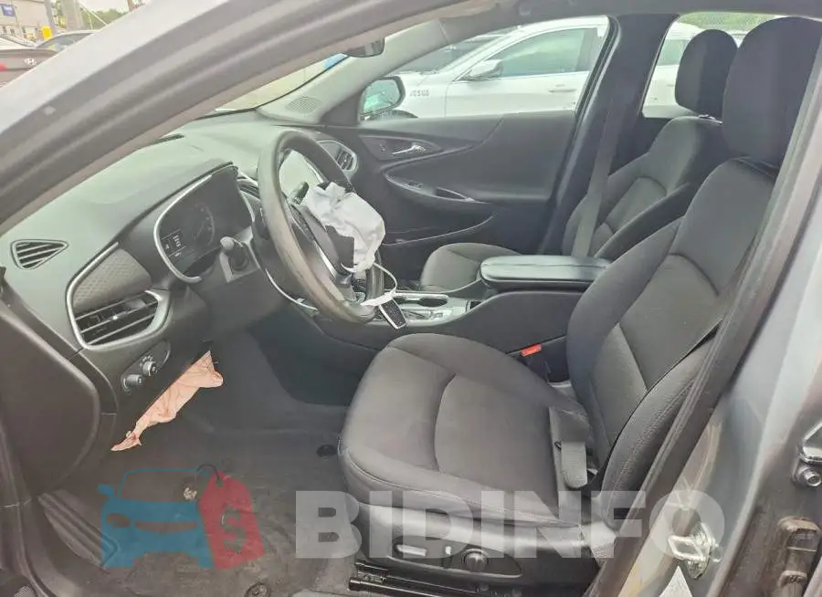 1G1ZD5ST4PF220435 Photo# 7