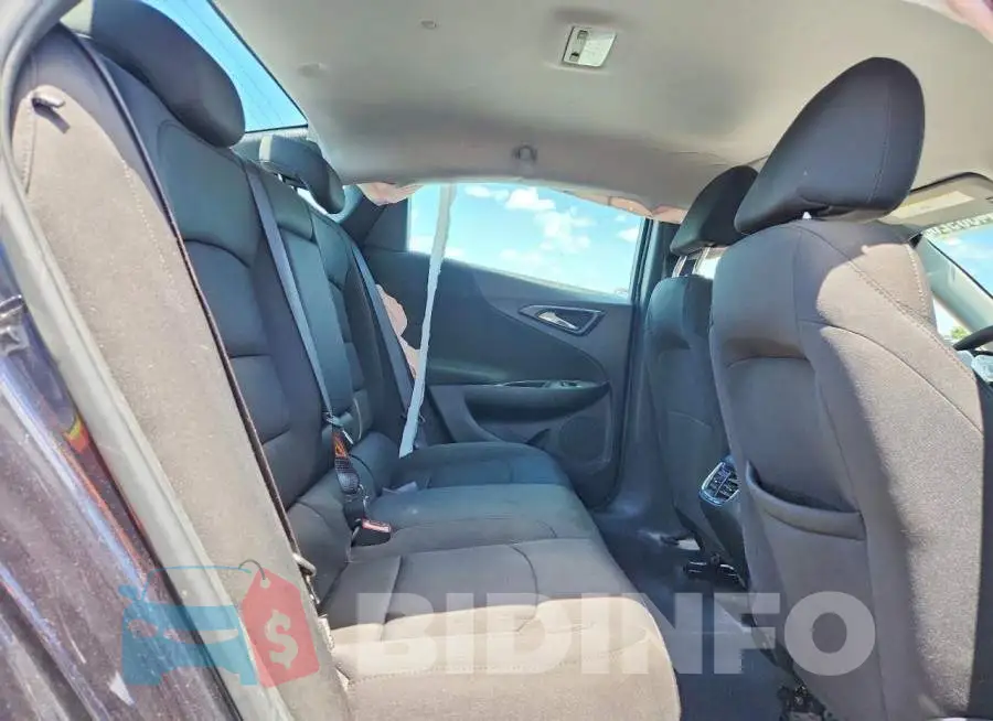 1G1ZD5ST7PF138196 Photo# 10
