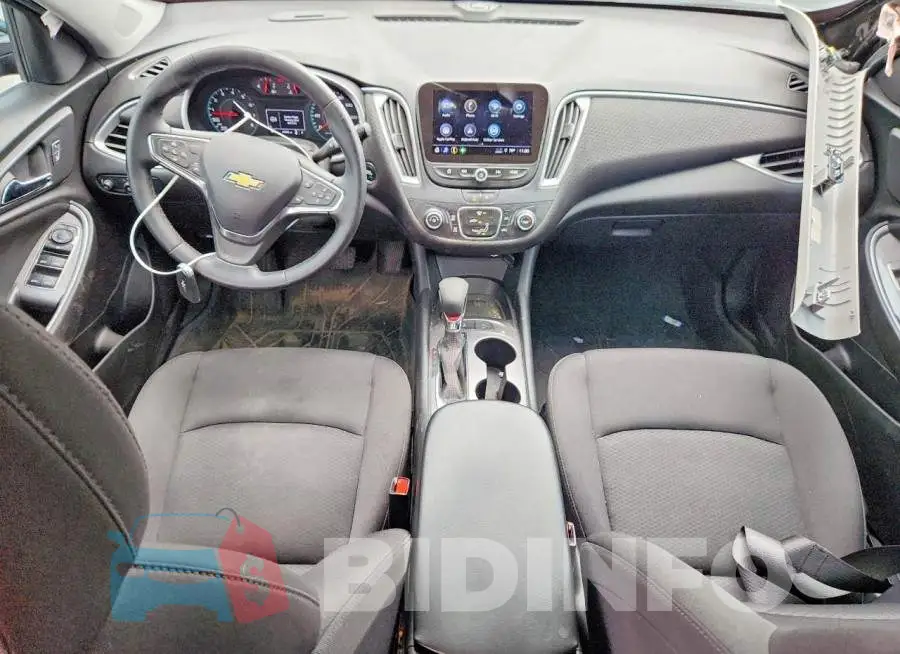 1G1ZG5ST9RF247303 Photo# 8