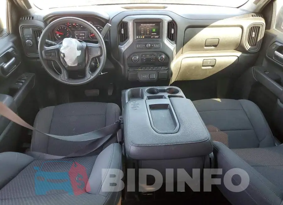 1GCRWBEK2MZ306002 Photo# 8