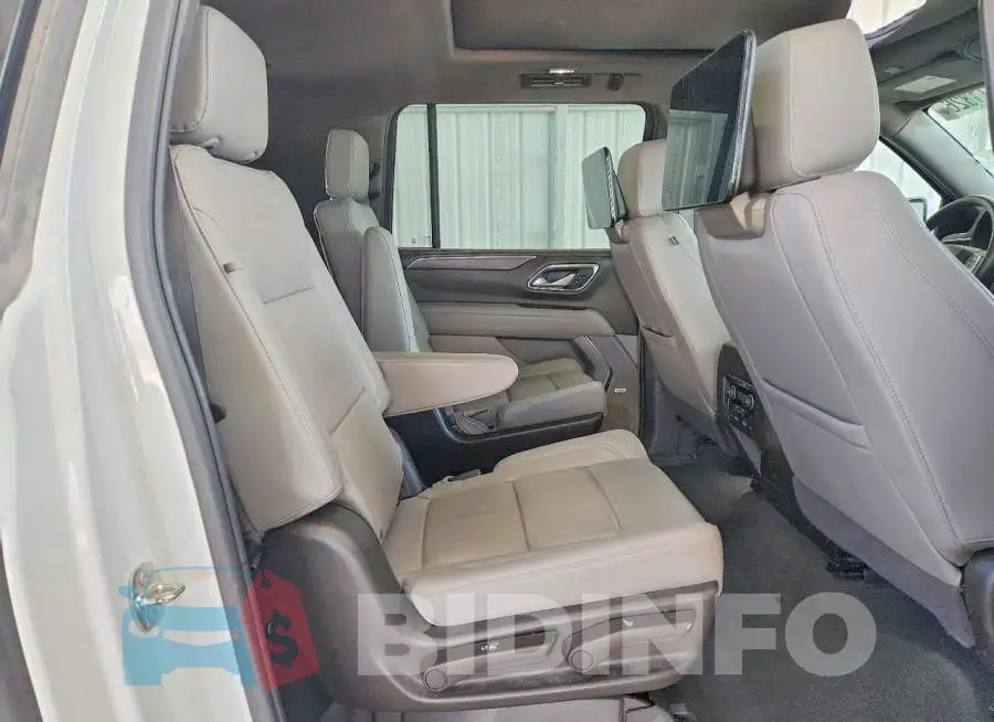 1GNSKDKD6RR297947 Photo# 11