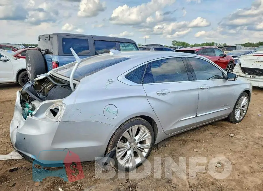 2G1145S33H9172496 Photo# 3