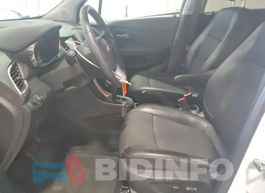 KL7CJPSB8JB650084 Photo# 7