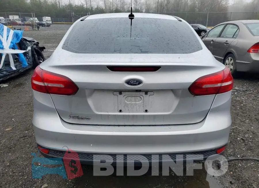 1FADP3E28JL269099 Photo# 6