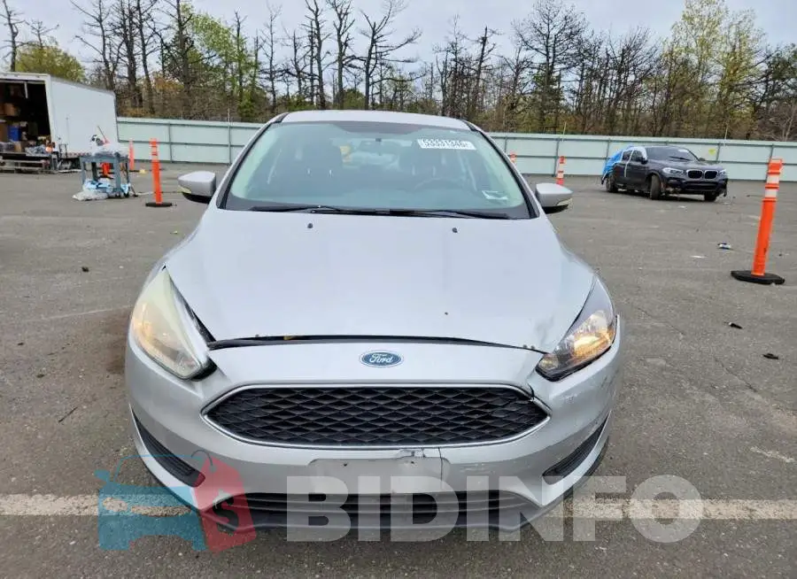 1FADP3K28HL232892 Photo# 5