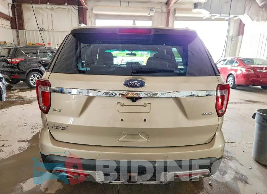 1FM5K8D83HGA60223 Photo# 6