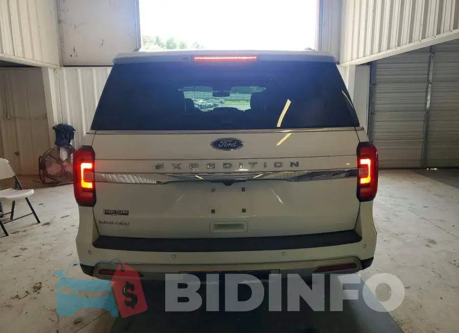 1FMJU2A88PEA40103 Photo# 6