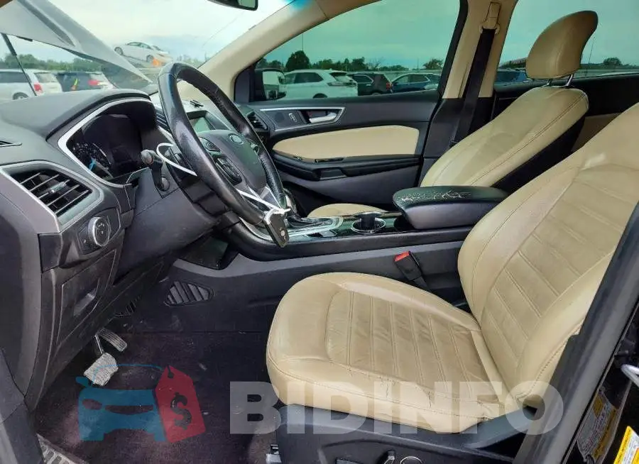 2FMPK4J82HBB42246 Photo# 7
