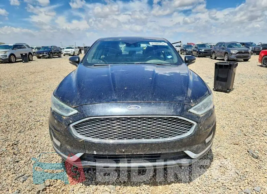 3FA6P0RUXKR257560 Photo# 5