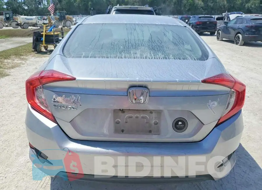 19XFC2F50HE047435 Photo# 6
