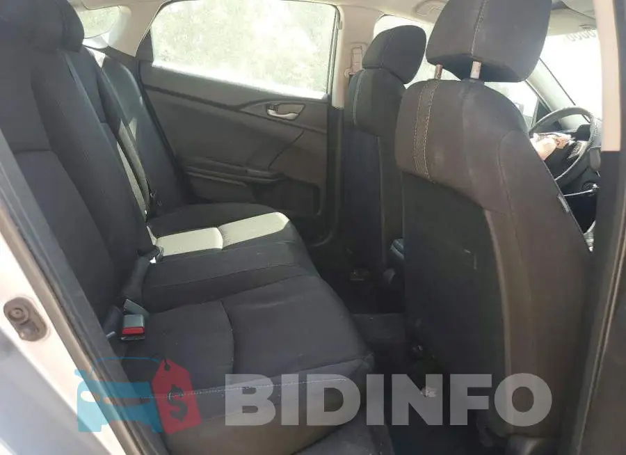 19XFC2F50HE047435 Photo# 10