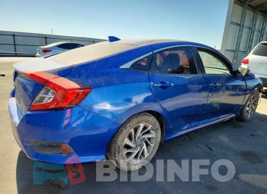 19XFC2F73HE216686 Photo# 3