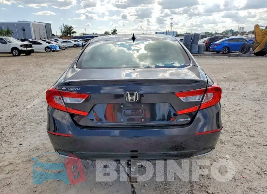 1HGCV3F62JA001093 Photo# 6