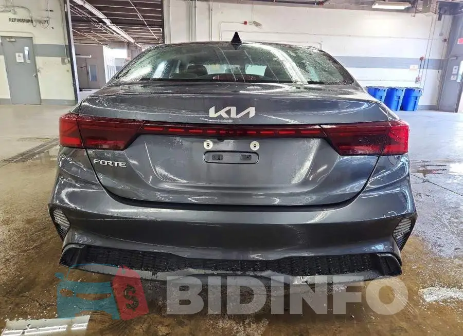 3KPF24AD8PE615569 Photo# 6