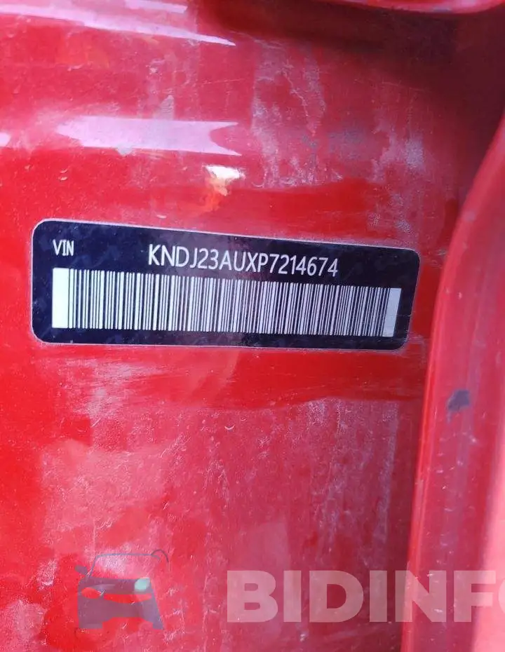KNDJ23AUXP7214674 Photo# 13