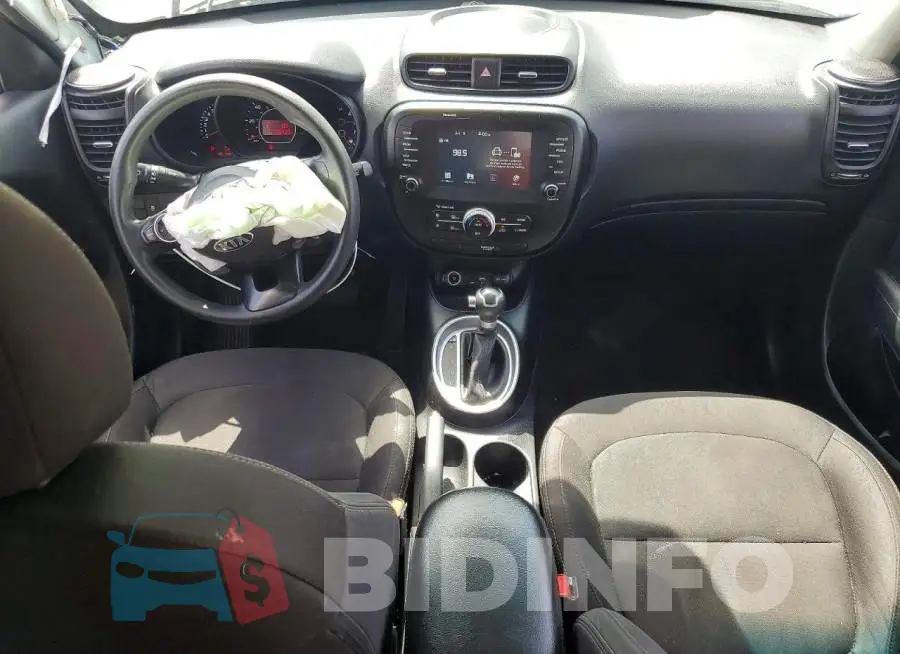 KNDJN2A22J7574352 Photo# 8